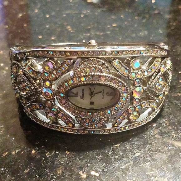 Silver cuff watch featuring Swarovski crystals. - Picture 2 of 5